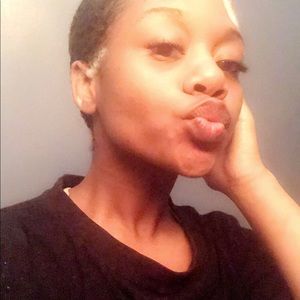 Meet your Posher, Rose